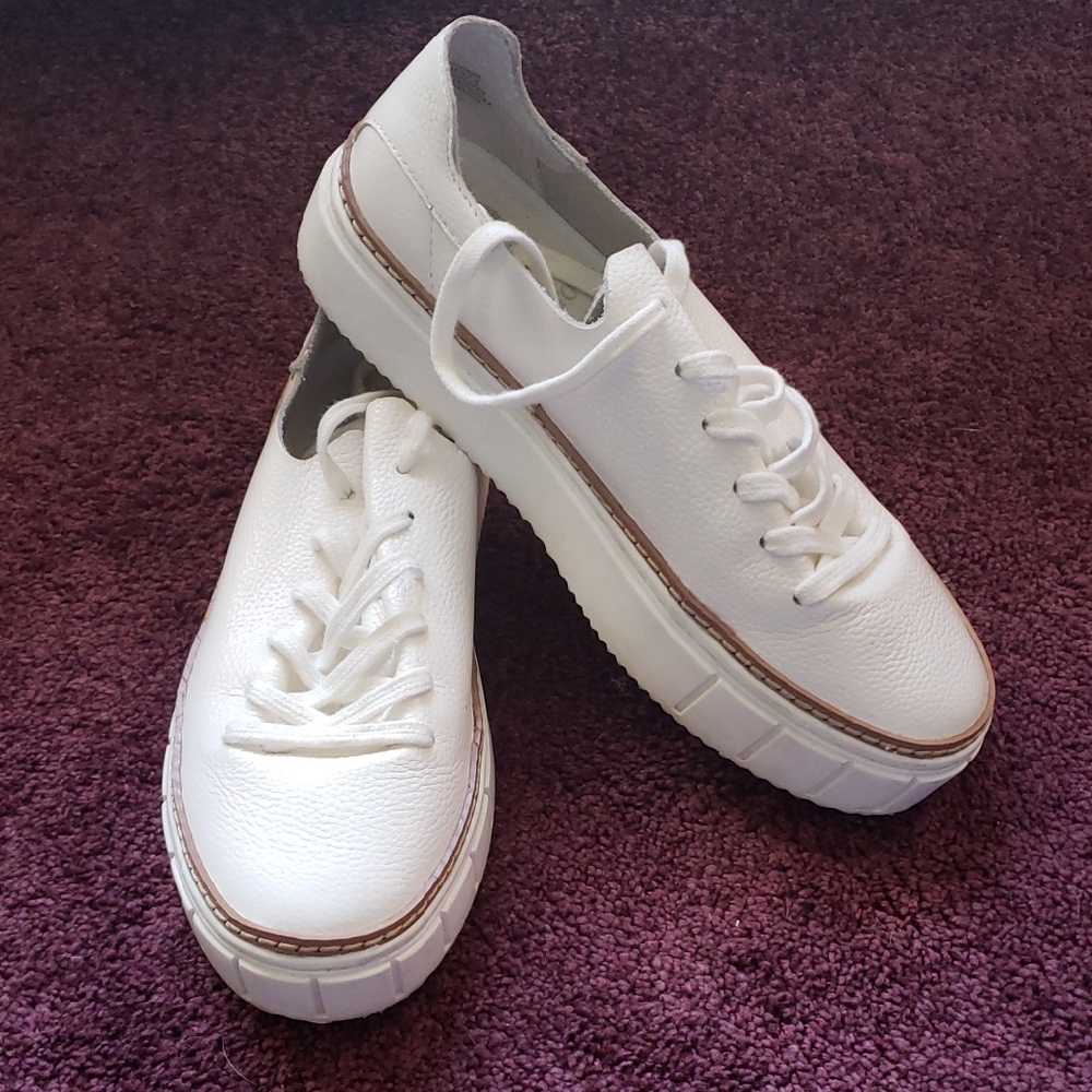 Vince Camuto White Leather Sneakers
